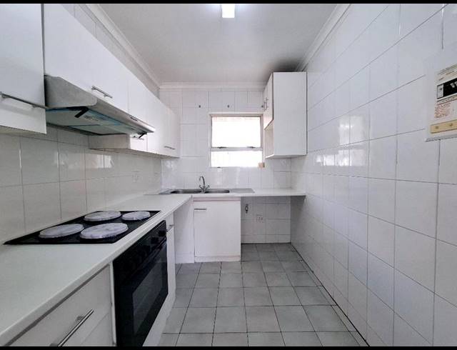 2 BEDROOM PROPERTY TO RENT IN SANDTON CENTRAL